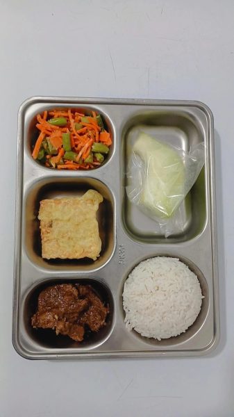 Porsi Makan Bergizi Gratis untuk Balita dan Ibu Hamil Cegah Stunting