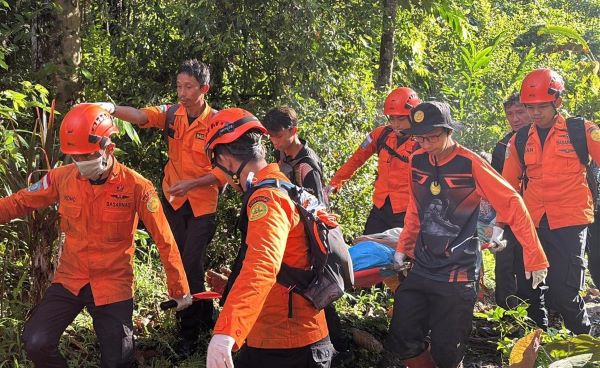 Tim SAR Temukan Oma Aneta Selamat Usai Lima Hari Hilang di Tomohon