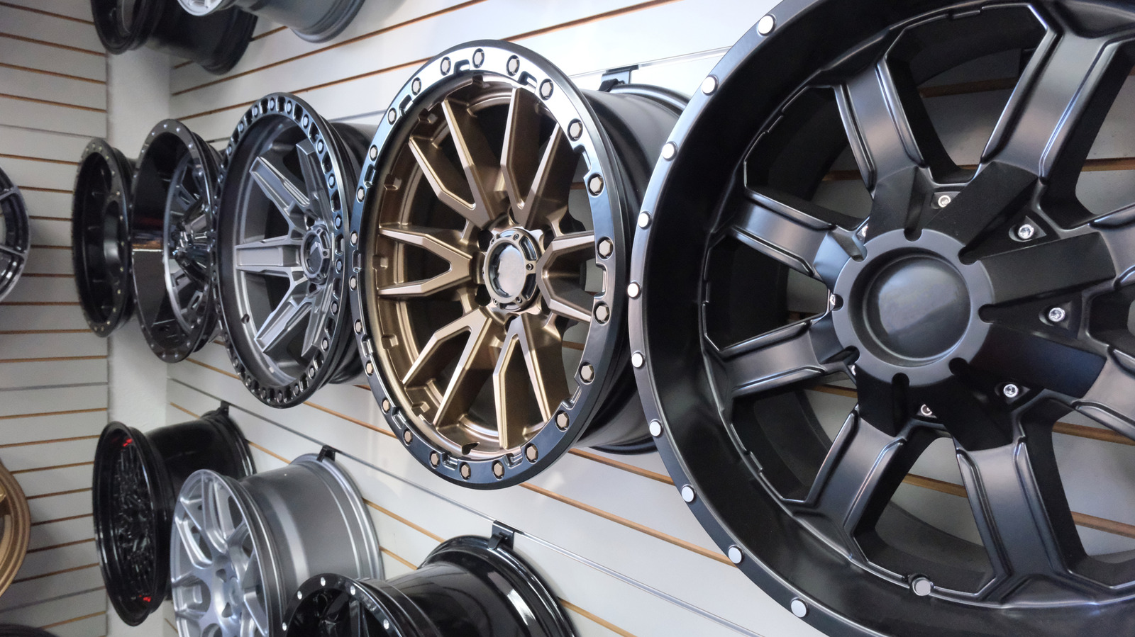 Velg Mobil Memerlukan Perawatan Rutin untuk Menjaga Performa dan Efisiensi