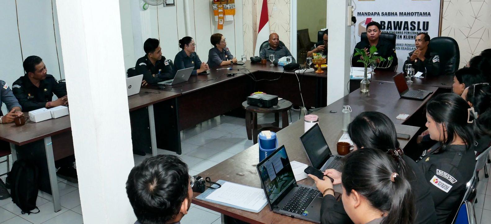 Bawaslu Bali Tekankan Disiplin SDM dan Akuntabilitas di Bawaslu Klungkung