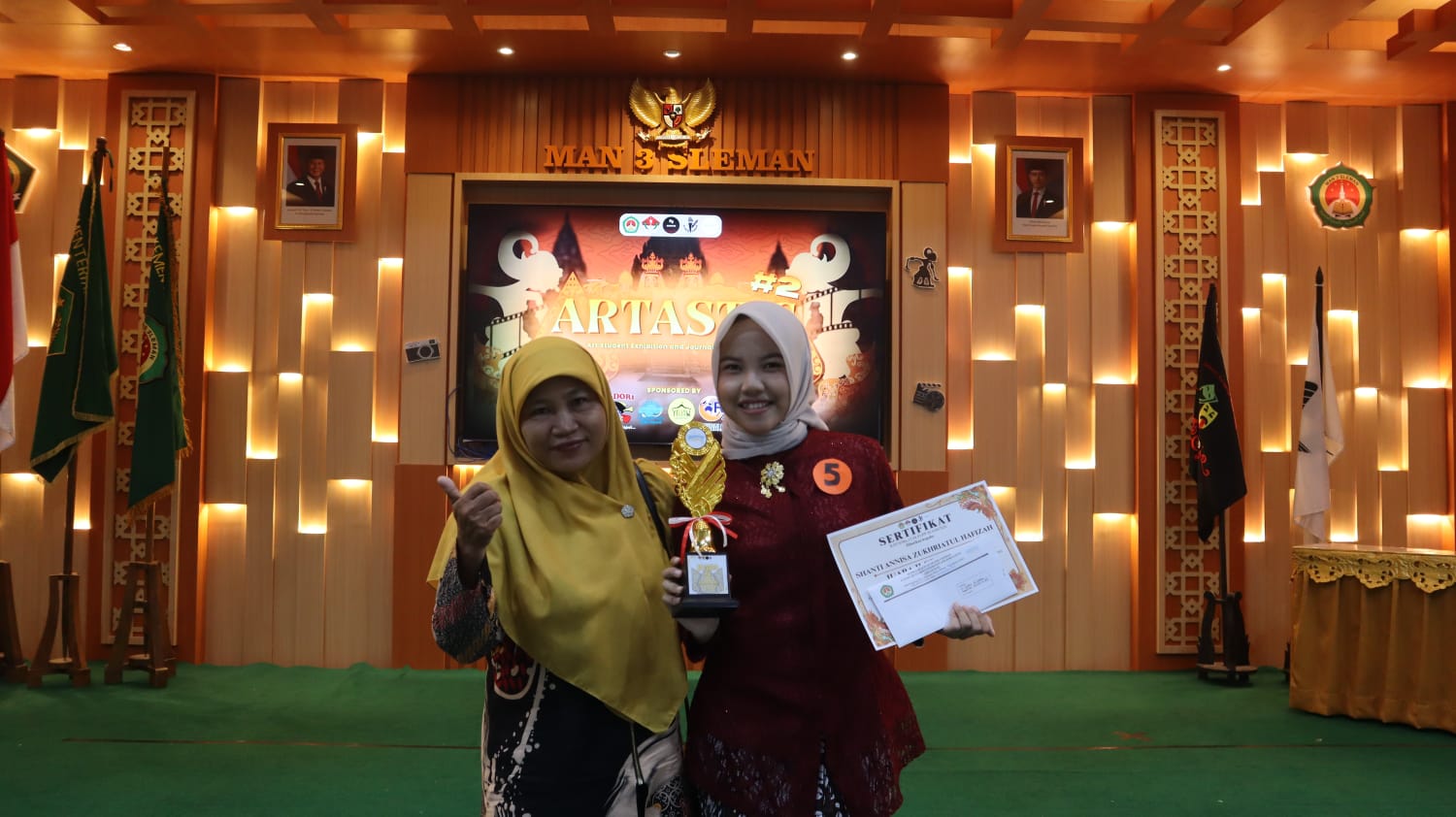 Siswa MTsN 4 Bantul Raih Juara 2 Lomba Geguritan se-DIY Jateng