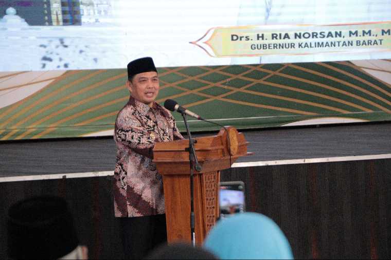 Ria Norsan Lepas 1.858 Jemaah Haji Kalbar, Pontianak Kuota Terbanyak