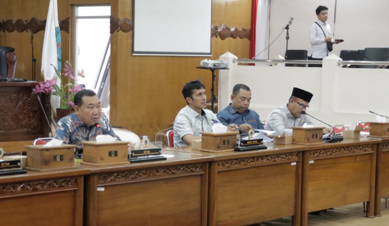 DPRD Tanjab Barat Bahas Upah dan Outsourcing Bersama Serikat Pekerja