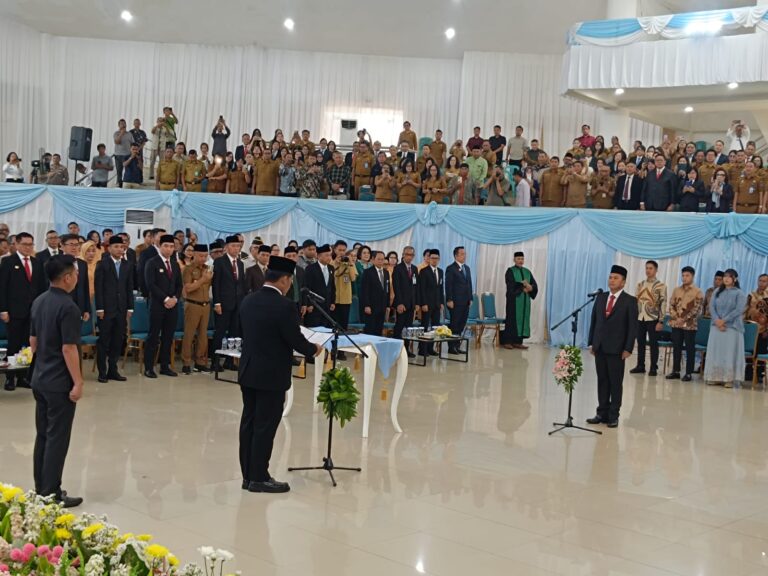Gubernur Sulut Lantik Tahlis Gallang Jadi Sekdaprov, Ini Rekam Jejaknya