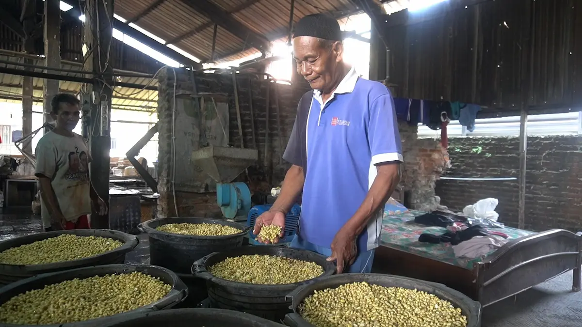 Harga Kedelai Impor Naik, Perajin Tahu di Kudus Pilih Tahan Harga