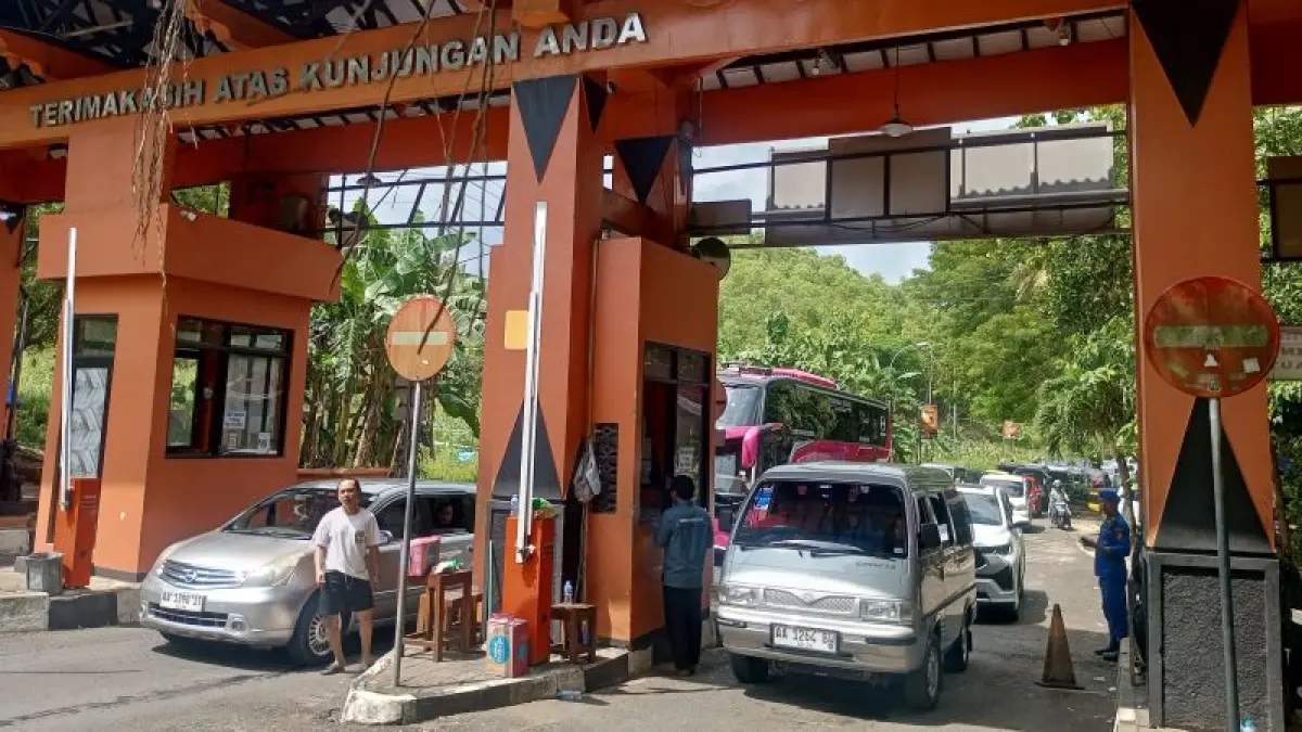 Gunungkidul Uji Coba Bayar Tiket Nontunai 100 Persen di TPR Baron
