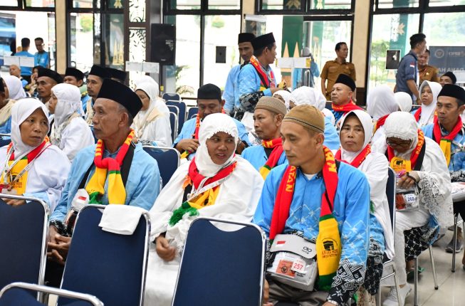 Embarkasi Palembang Tuntaskan Keberangkatan 4.423 Jemaah Haji Gelombang I