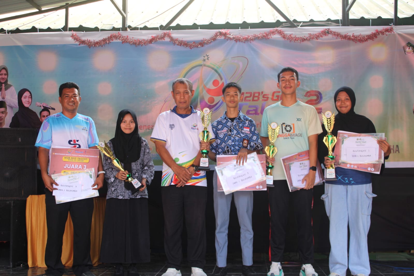 MAN 2 Bulukumba Sabet Juara Umum M2B Got Talent Vol. 2