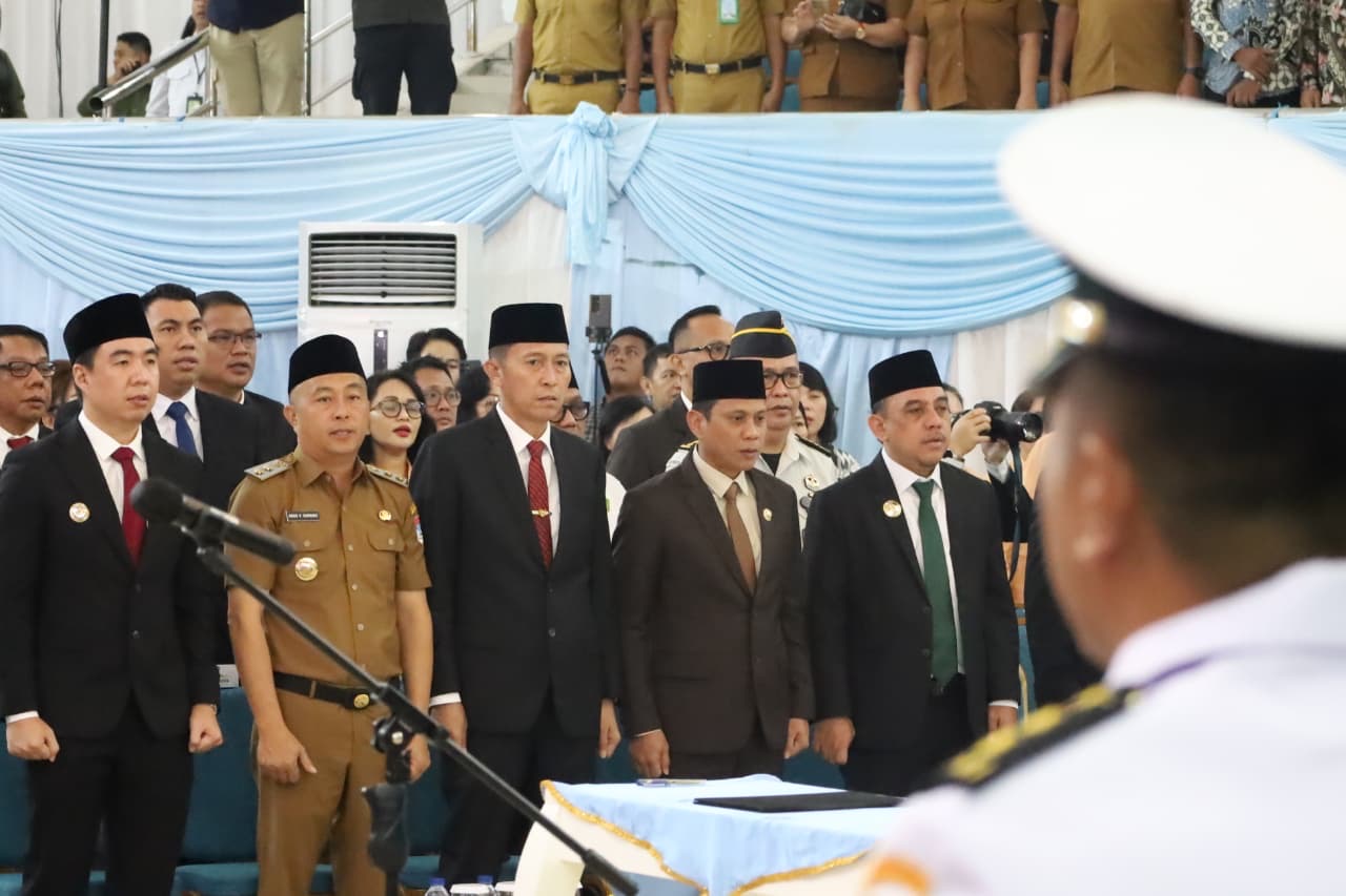 Manado: Iskandar Kamaru Hadiri Pelantikan Tahlis Gallang Jadi Sekprov Sulut