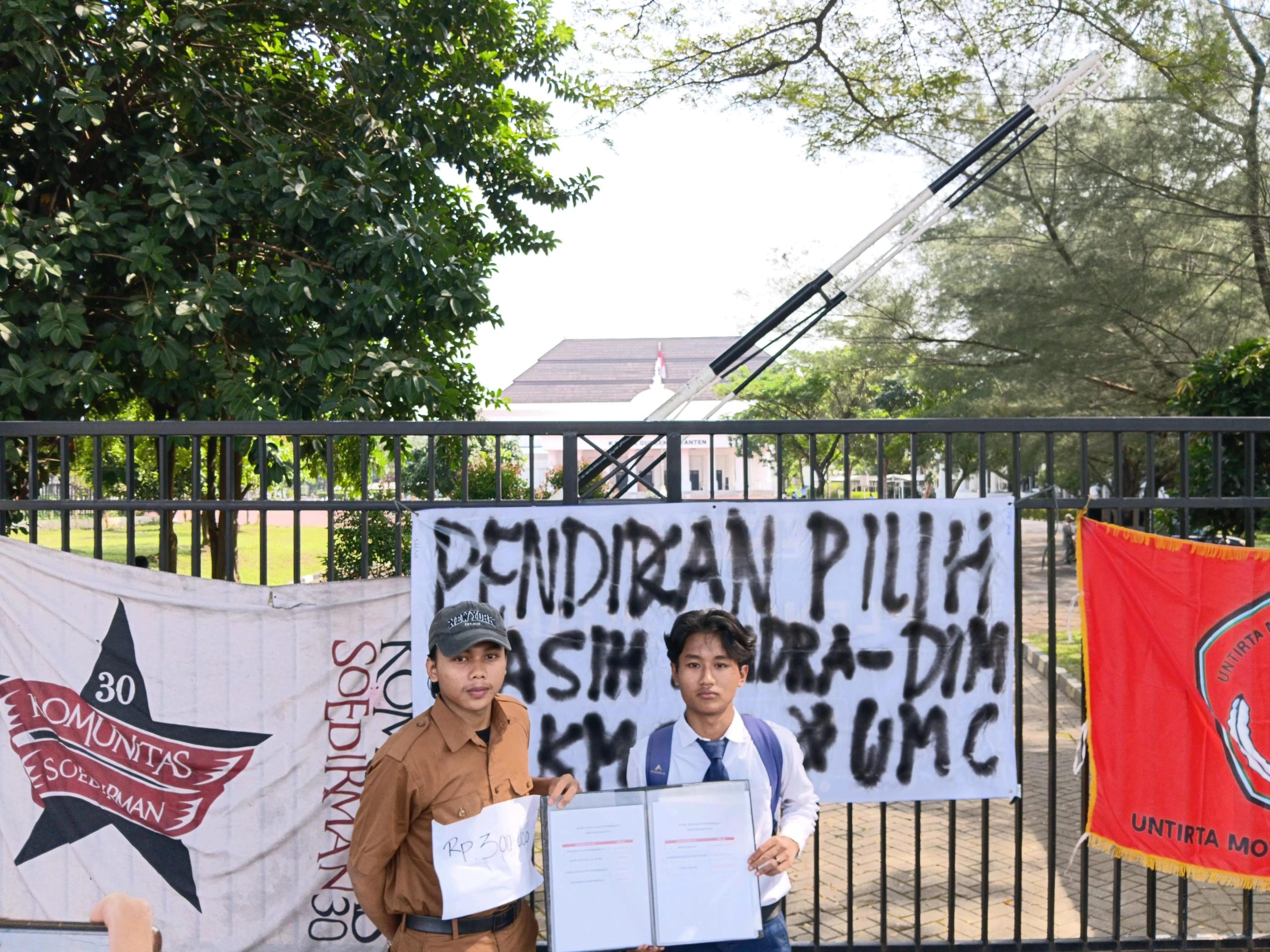 Mahasiswa Sebut Banten Krisis Pendidikan, Tagih Janji Andra Soni-Dimyati