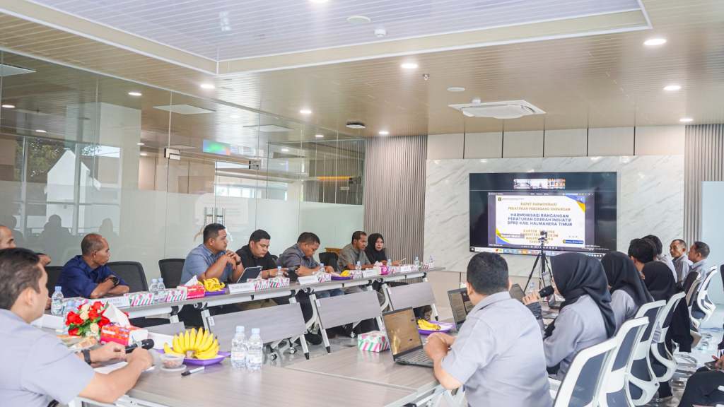 Kemenkum Maluku Utara Evaluasi 5 Ranperda Halmahera Timur di Ternate