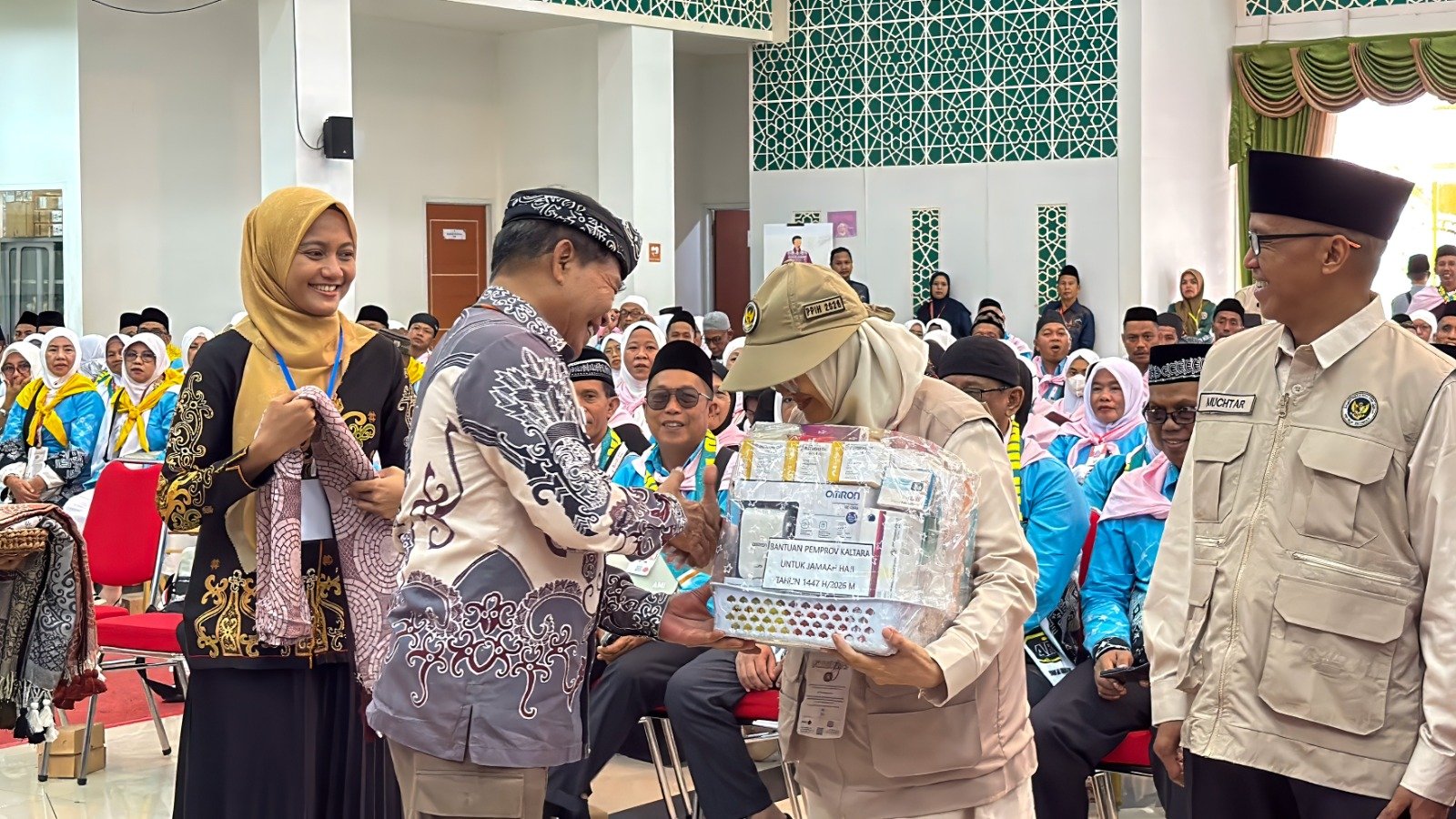 Embarkasi Balikpapan Lepas 484 Jemaah Haji Kaltara Menuju Madinah