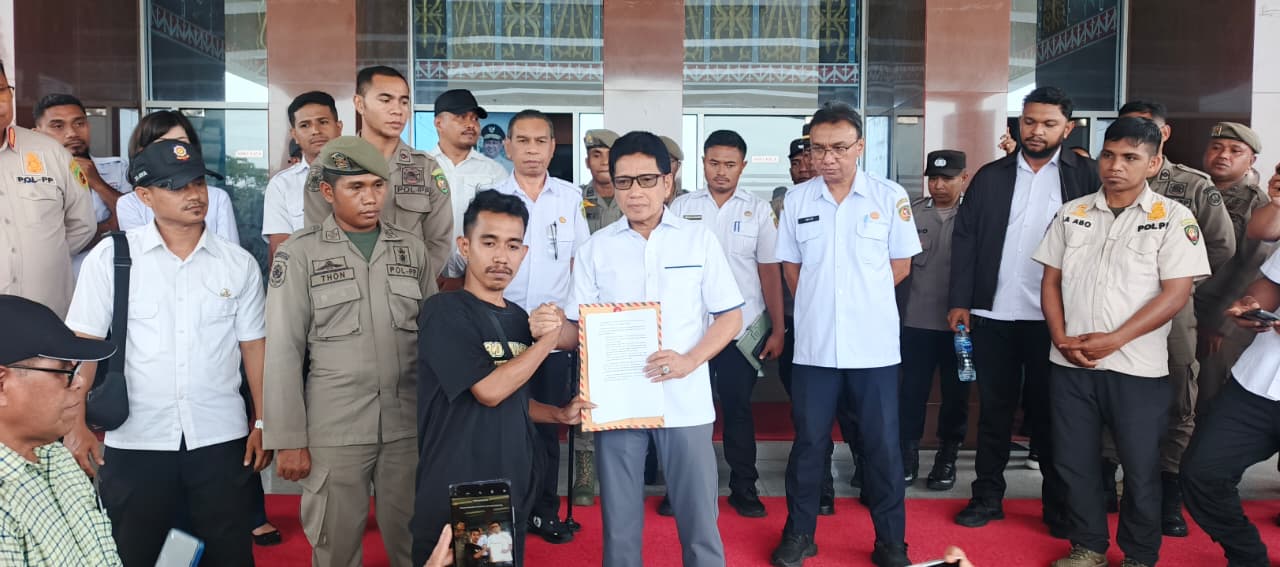 Pemprov Maluku Berpeluang Batalkan Status Konservasi Laut Pulau Damer