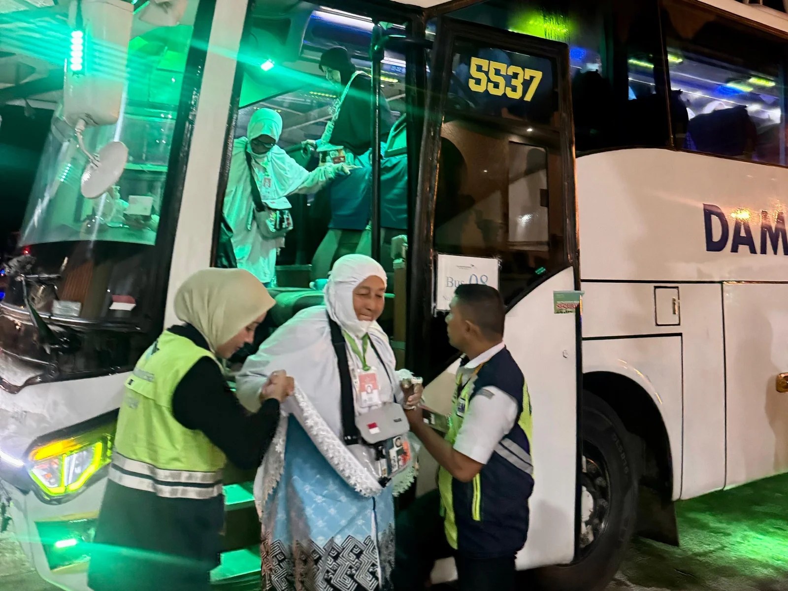 Jemaah Haji Kloter 1 asal Aceh Tiba di Madinah dalam Kondisi Sehat