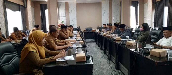 Pemkot Mataram Gunakan Dana Kelurahan Percepat Penanganan Masalah Lingkungan