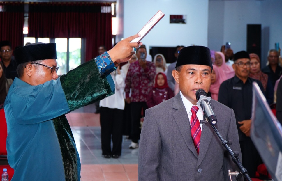 Tidore Lantik Abubakar Nurdin Direktur Perumda Air Ake Mayora