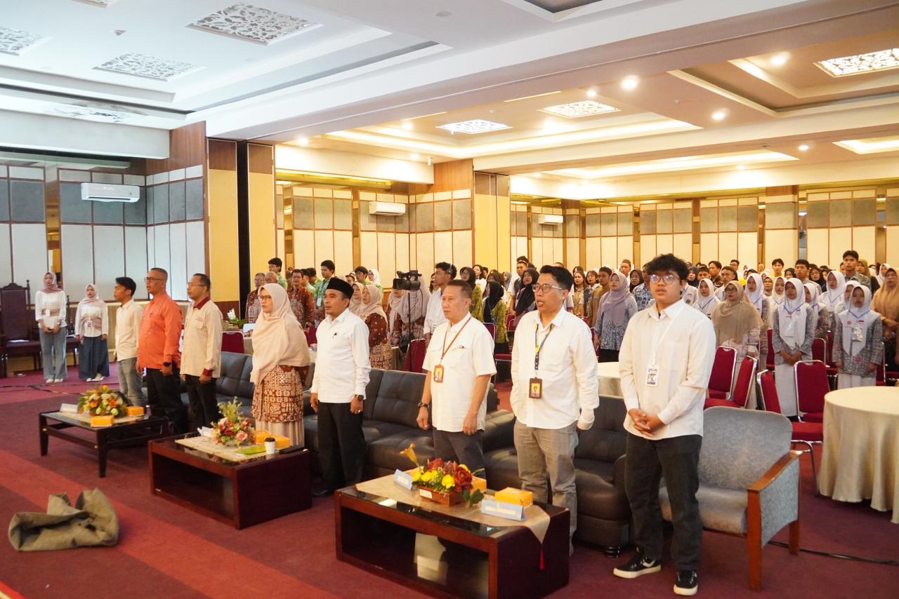 Ratusan Pelajar 17 Provinsi Adu Gagasan Sosiologi di Universitas Negeri Padang