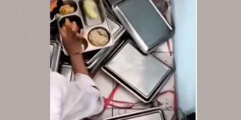 Siswa di Pekalongan Temukan Belatung pada Lauk Makan Bergizi Gratis