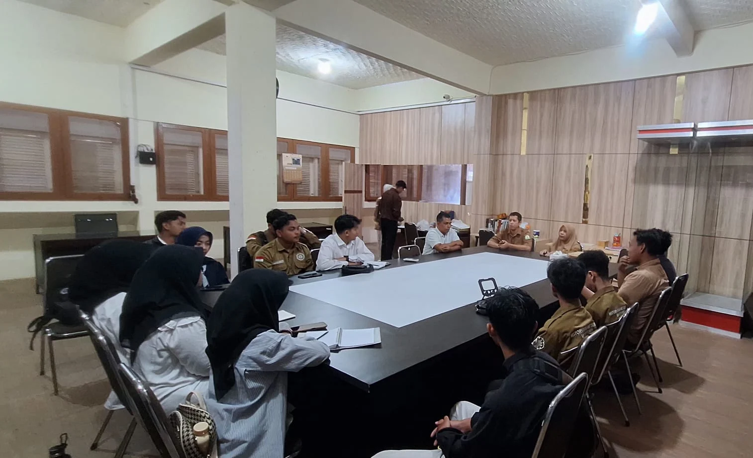 Mahasiswa UIN Ar-Raniry Bedah 1.934 Manuskrip Kuno di Museum Aceh