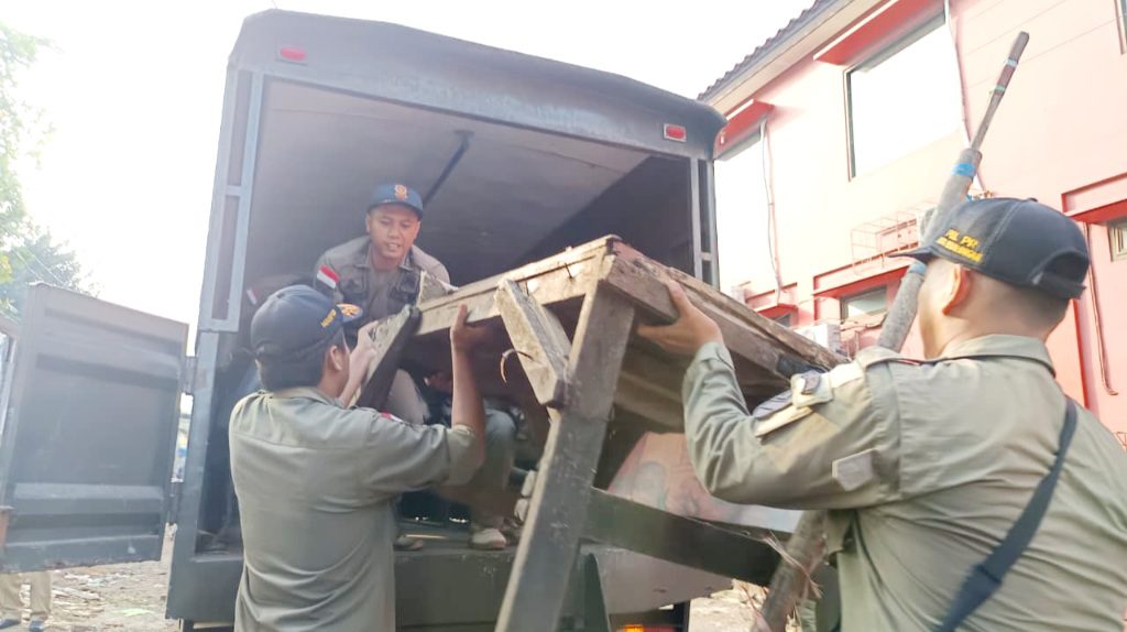 Pemkot Pekalongan Relokasi 74 Pedagang Sorogenen ke Tiga Pasar Tradisional