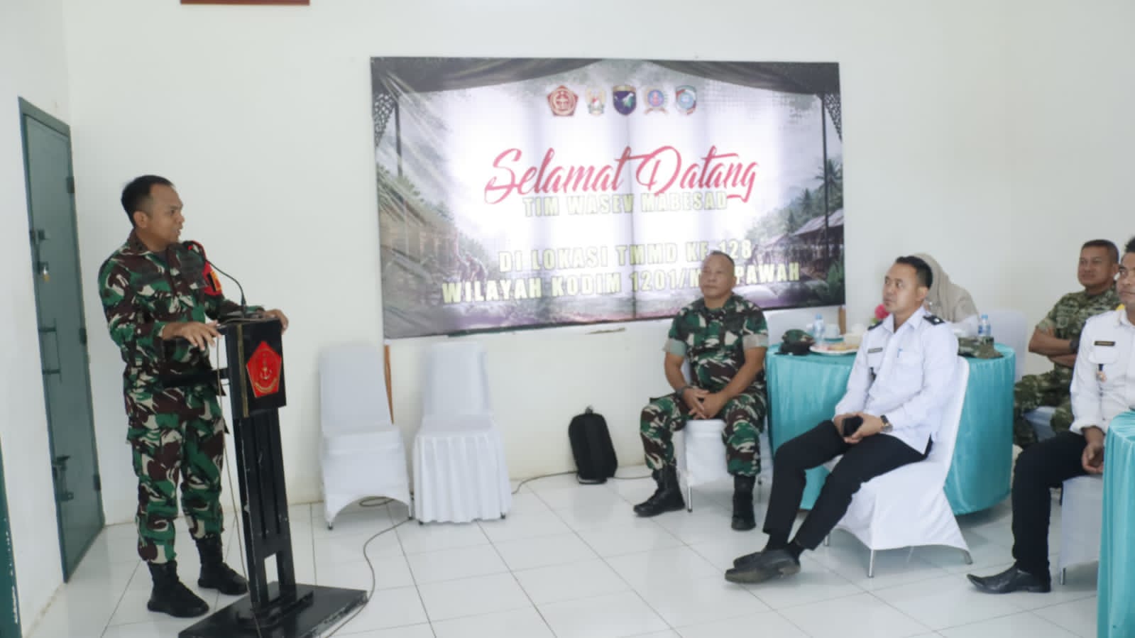Dansatgas TMMD Mempawah Paparkan Capaian Fisik ke Tim Wasev Mabesad