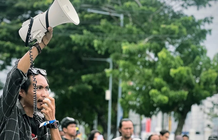 Gubernur Anwar Hafid Dikritik Pilih Seremoni Ketimbang Temui Massa Buruh