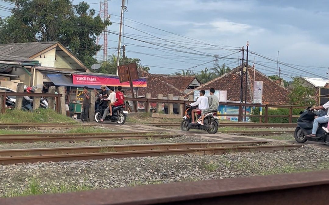 Dishub Purwakarta Catat 12 Perlintasan Kereta Api Belum Miliki Penjagaan
