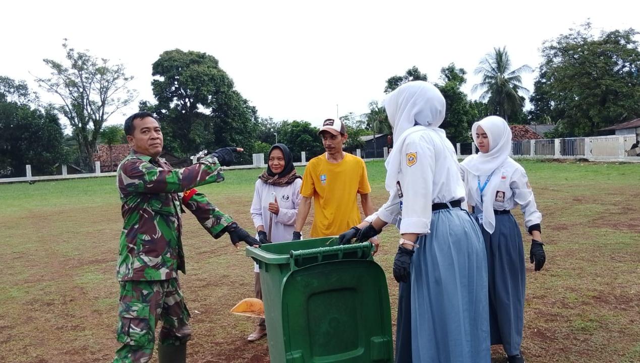Sinergi TMMD 128: TNI dan Warga Cilegon Revitalisasi Alun-Alun Cinangka