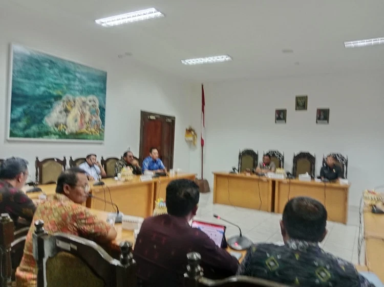 DPRD Karangasem Desak Evaluasi Distribusi Gas 3 Kg Usai Kasus Oplosan