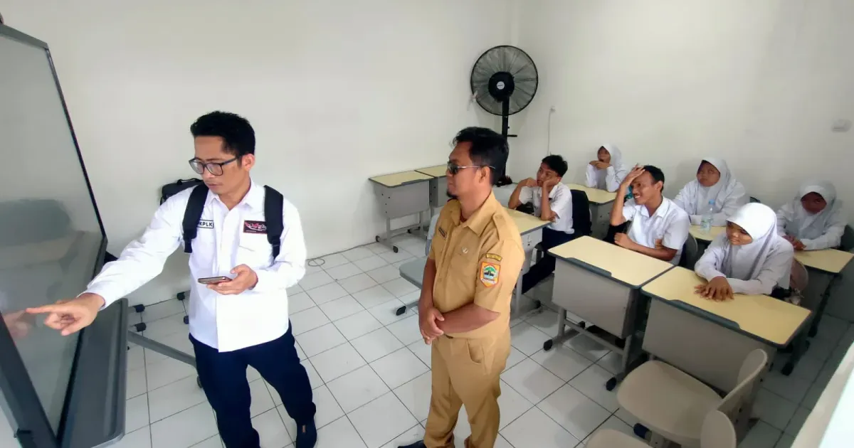 Terganjal Zonasi, Anak Pesisir Tegal Putus Sekolah dan Memilih Melaut