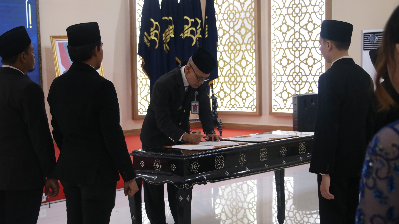 Kemenkum Banten Legalkan 4 WNA Jadi Warganegaraan Indonesia