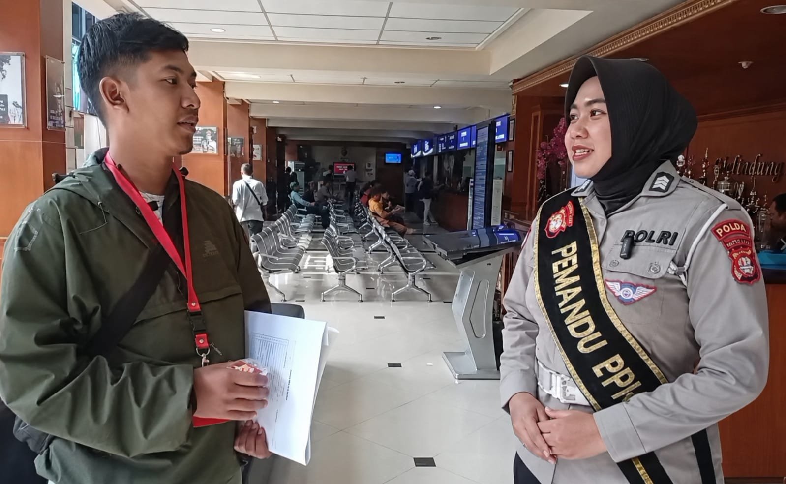 Warga Tangerang Apresiasi Kemudahan Layanan STNK di Samsat Cikokol