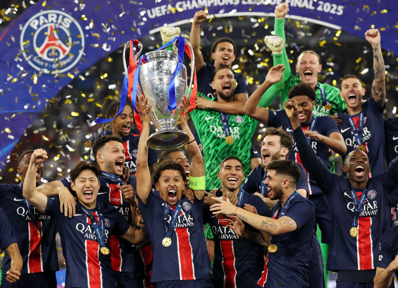 PSG dan Lyon Berpeluang Cetak Sejarah Double Champions League untuk Prancis