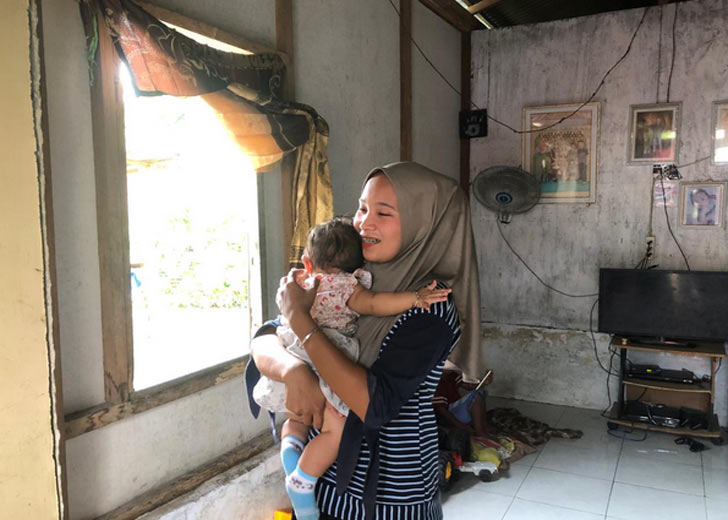Sembilan Bayi di Padang Lahir Sehat Lewat Program GENTING PT Semen Padang