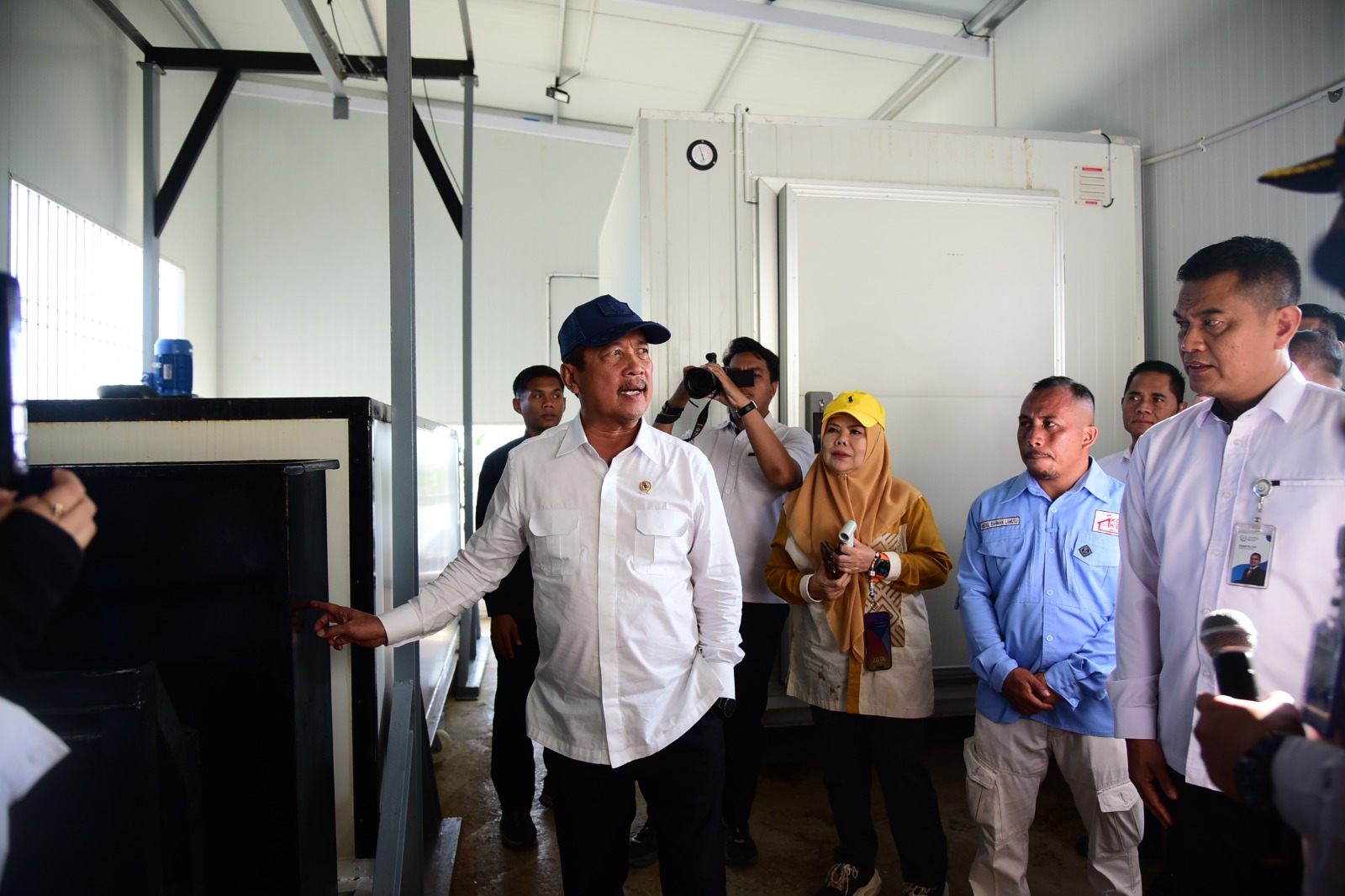 Menteri KKP Puji Kualitas Kampung Nelayan Leato Selatan di Gorontalo