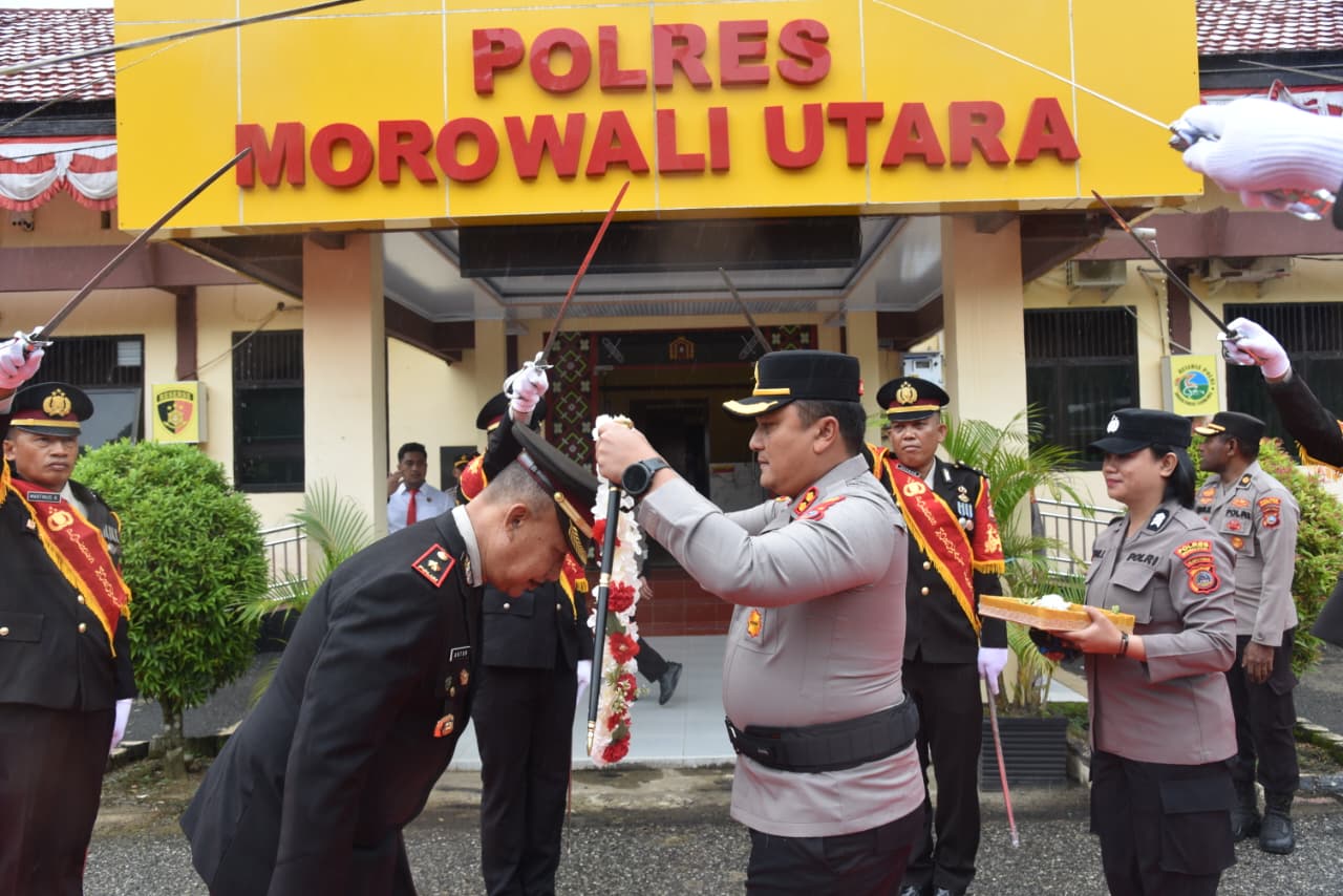 Kompol Anton Hasan Mohamad Tuntaskan Pengabdian Sebagai Wakapolres Morowali Utara