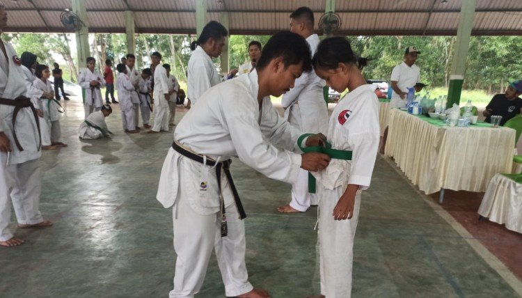 KONI Tapteng Gandeng Forki Taput, Targetkan Kebangkitan Karateka Muda