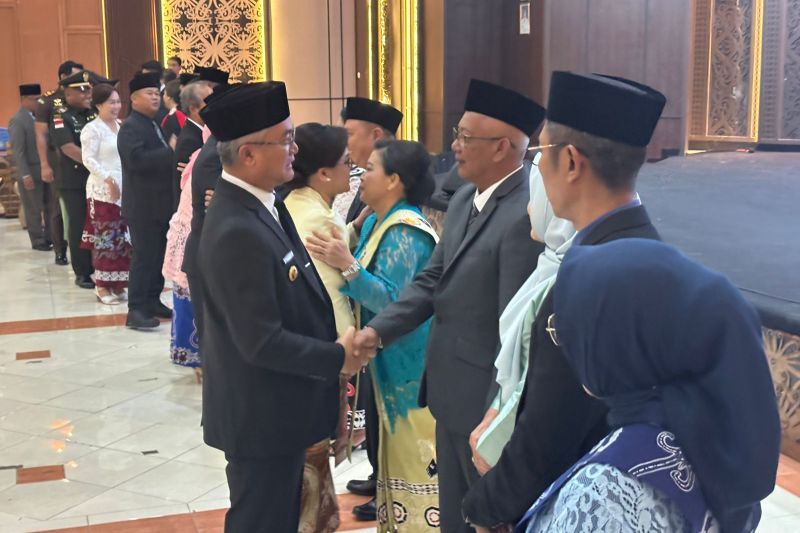 Bupati Malinau Lantik 8 Pejabat Baru untuk Perkuat Transparansi Publik