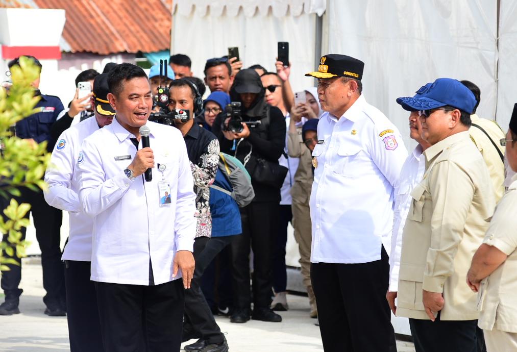 Kota Gorontalo Presiden Prabowo Tinjau Kampung Nelayan Merah Putih