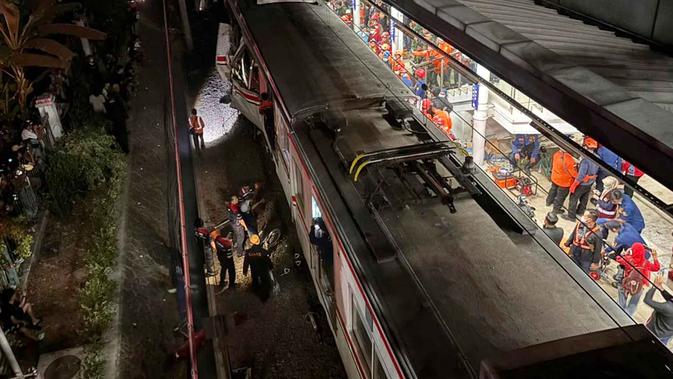 KAI Pulangkan 96 Korban Kecelakaan Bekasi, Kecepatan Kereta Masih Dibatasi