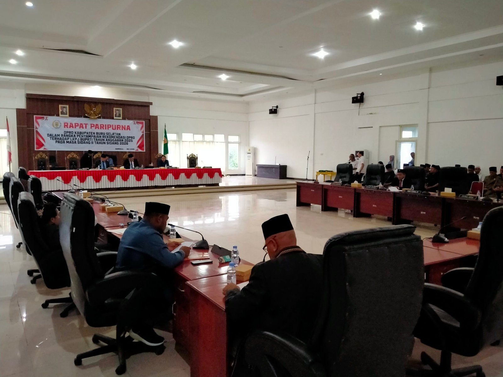 DPRD Bursel Sahkan Perubahan Propemperda 2026 Demi Layanan Publik