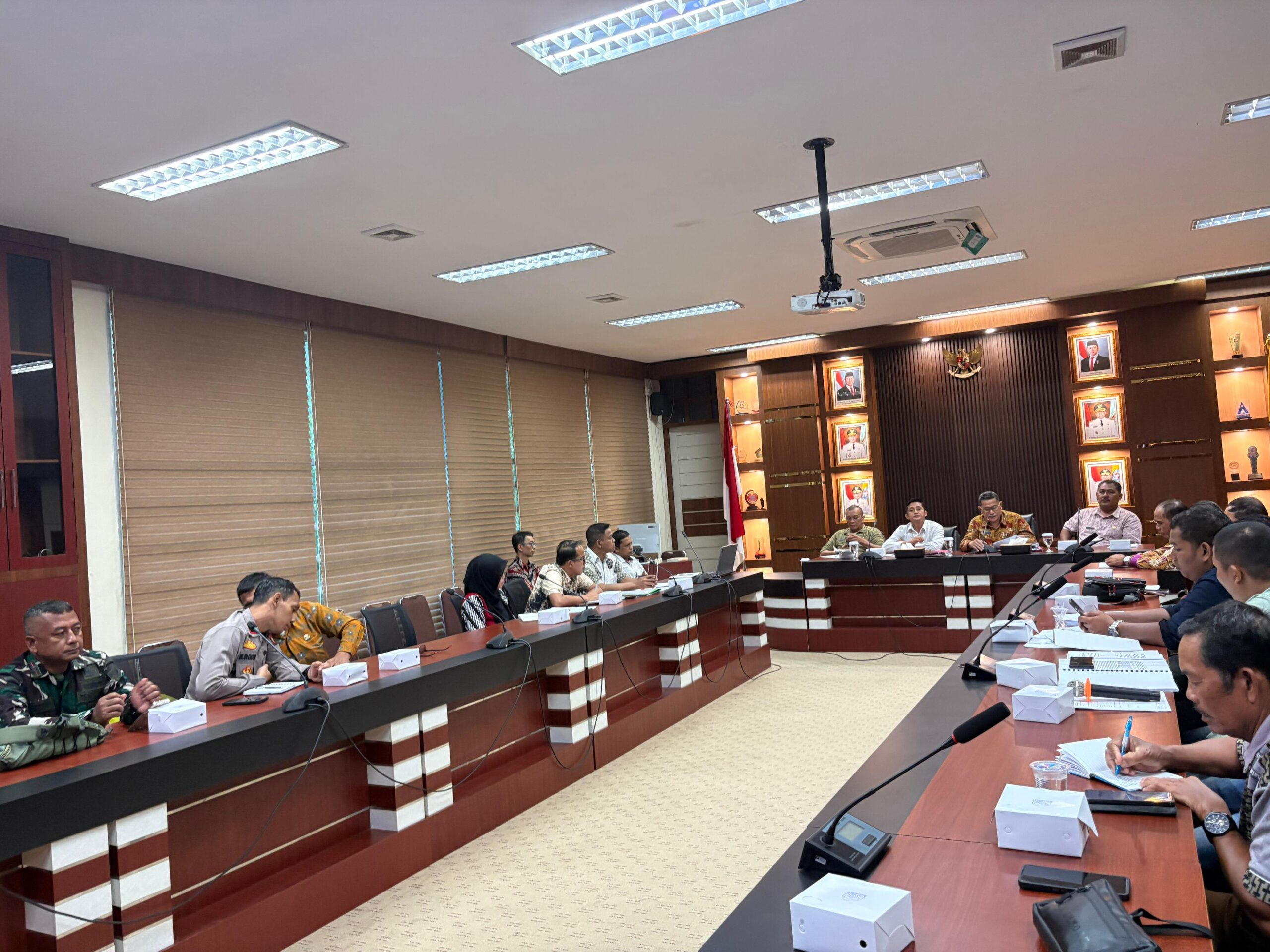Warga Ambawang Kubu Raya Tuntut Plasma 20 Persen di HGU Sintang Raya