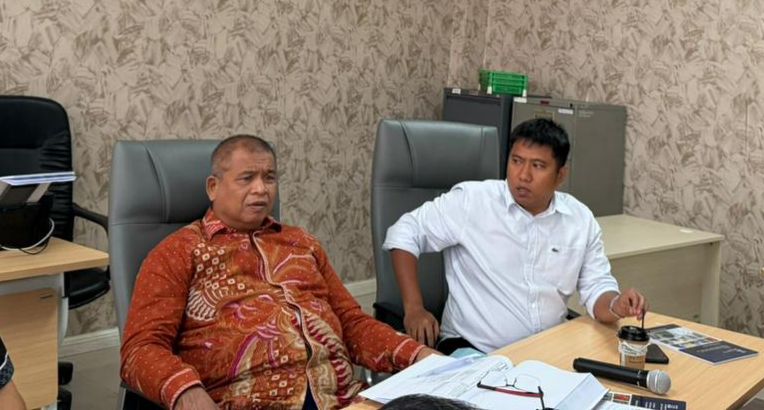 PDIP dan Gerindra Desak Pemkot Binjai Segera Aspal Jalan Danau Tempe