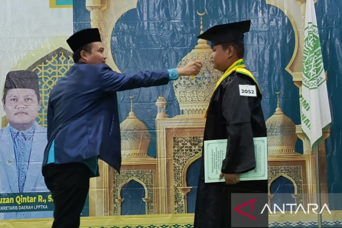 Pemkot Pangkalpinang Wisuda 2.189 Santri TPA, Saparudin Tekankan Pentingnya Adab dan Akhlak