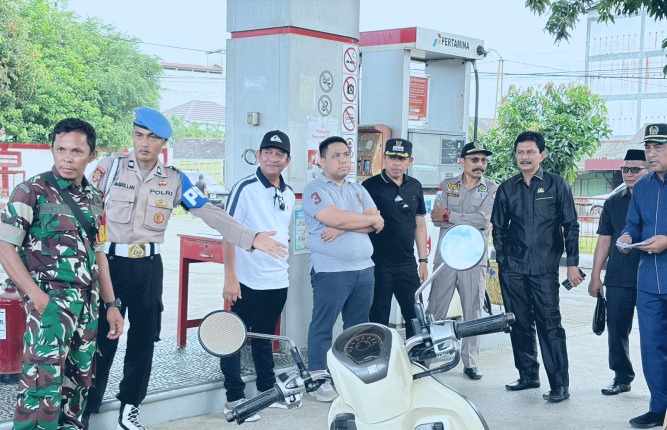 DPRD Tanah Bumbu Ancam Sanksi Operator SPBU Nakal Buntut Kelangkaan Solar Subsidi