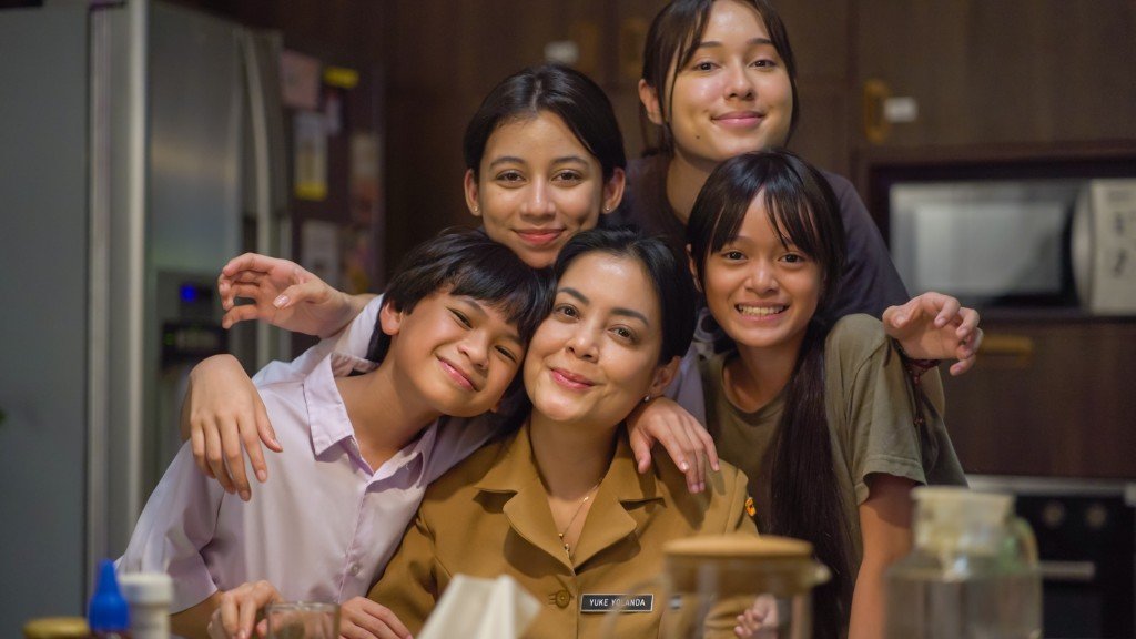 Penonton di Semarang Haru Saksikan Film Alzheimer Lulu Tobing, Tayang Serentak 13 Mei 2026
