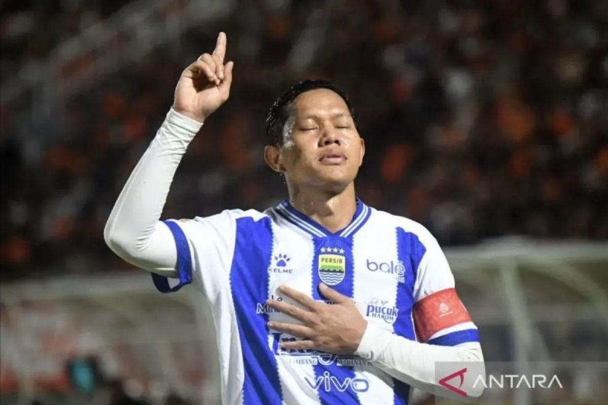 Persib Tekuk Persija 2-1, Gelar Juara Super League di Depan Mata