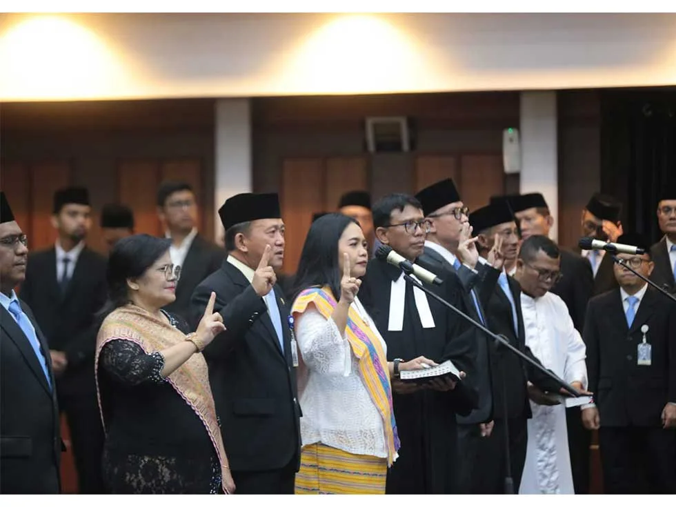 Wihaji Lantik Edi Setiawan Pimpin BKKBN Maluku, Tekankan Data