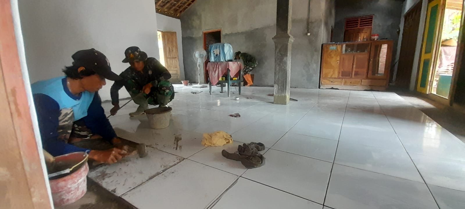 Kodim 0725 Sragen Tuntaskan Rehab RTLH TMMD, Rumah Warga Kini Berlantai Keramik Bersih