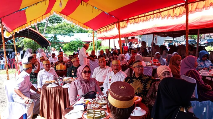 Raja se-Sulsel Hadiri 25 Tahun Lembaga Adat Bangkala Jeneponto